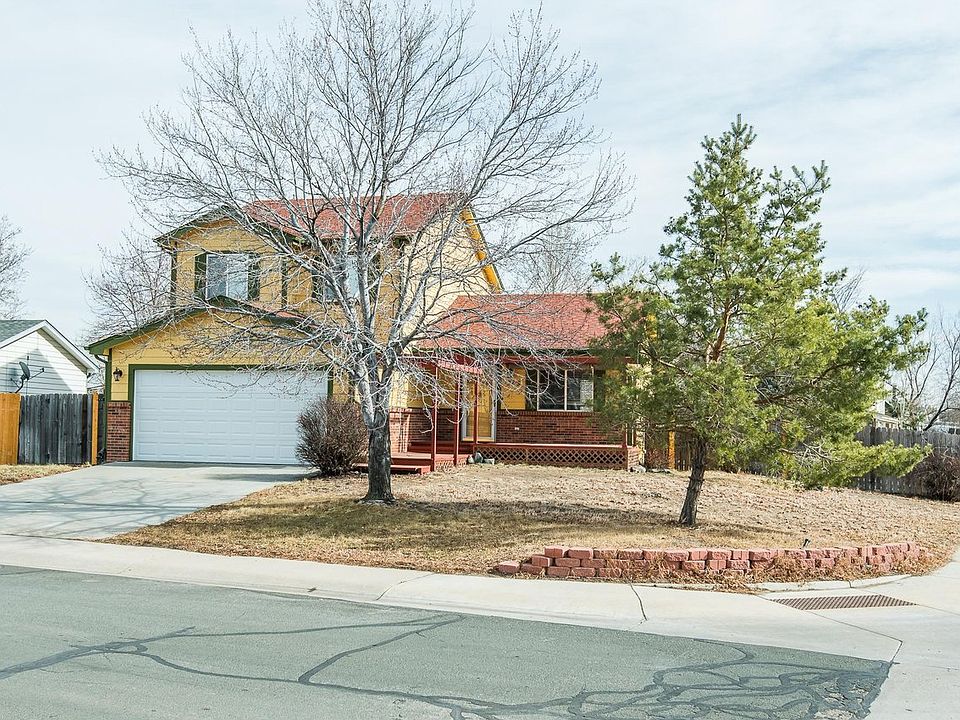 1st image of 763 Ponderosa Dr