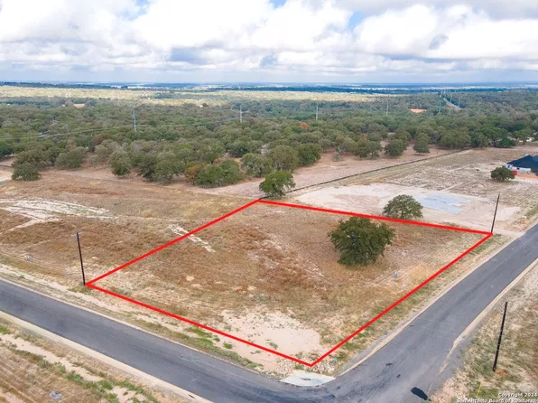 117 Hondo Ridge, La Vernia, TX 78121