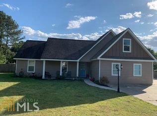 3524 Irvin Dr, Loganville, GA 30052