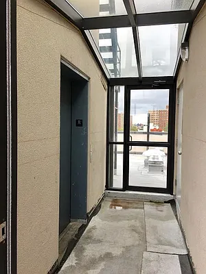 Rented by Manhattan Management LLC | media 9