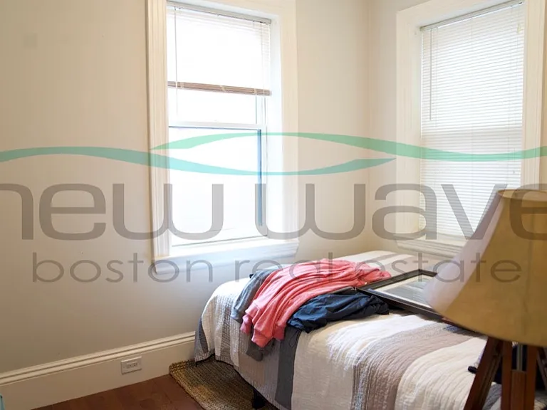 27 Garden St #8 — Photo 3