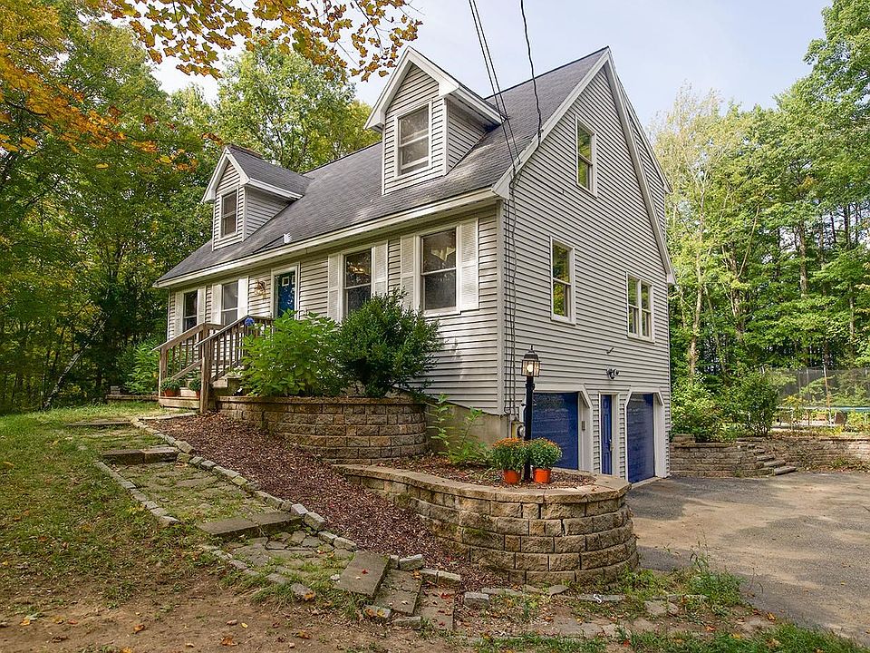 4 Ferguson Lane, Sandown, NH 03873 Zillow