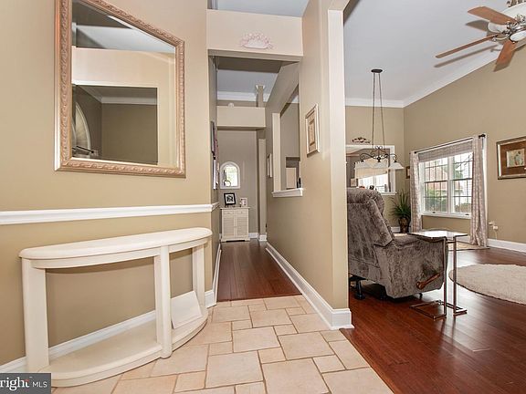 2nd image of 60 Cottage Ln E