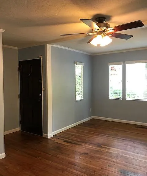 194 Habersham Dr — Photo 5
