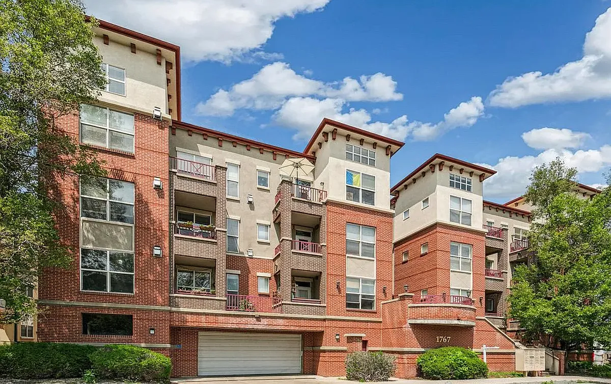 Photo 2 of 29 - 1767 N Pearl St #104 - Denver, CO Building Photo - 1767 N Pearl St #104