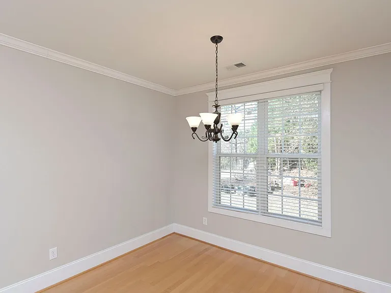 33 Heatherlaurel Ct — Photo 14
