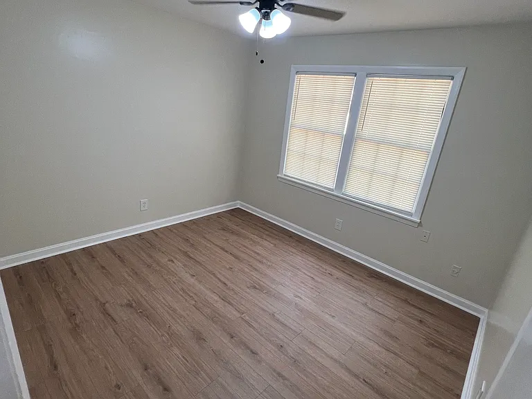 102 Juniper Cir — Photo 16