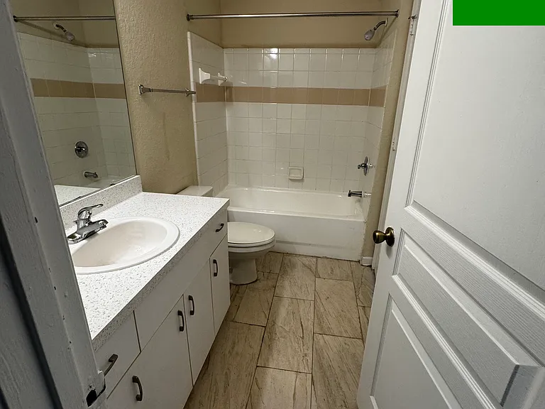17112 Carrington Park Dr #912 — Photo 3