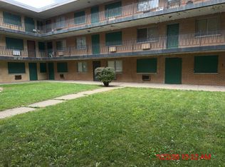 9126 S Buffalo Ave APT 1F, Chicago, IL 60617
