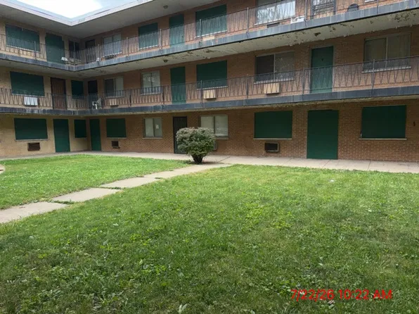 9126 S Buffalo Ave APT 1F, Chicago, IL 60617