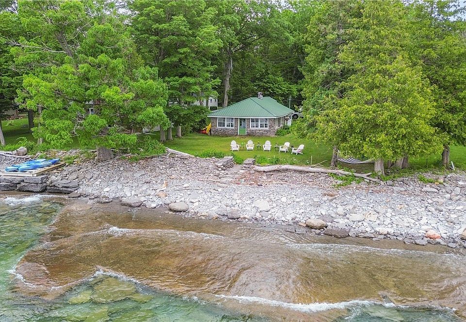 1st image of 12359 Greystone Rd