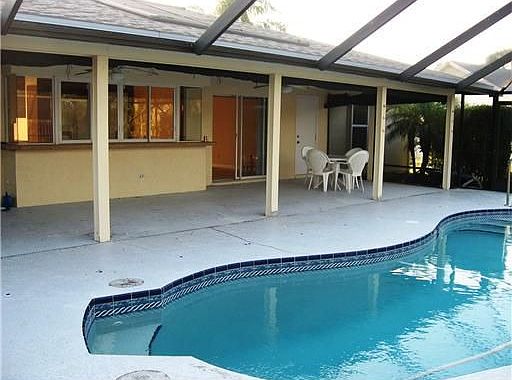 Home For Sale In Southbend