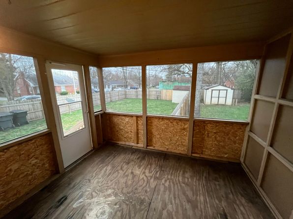 lexington-kentucky-77569031 picture