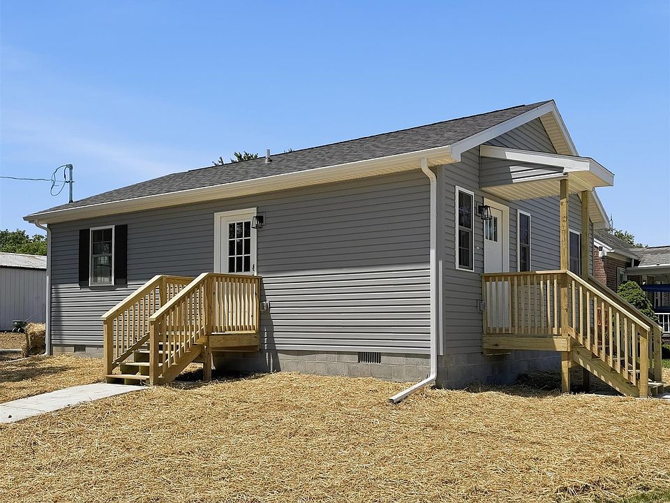 1st image of 1341 Mercer Ave
