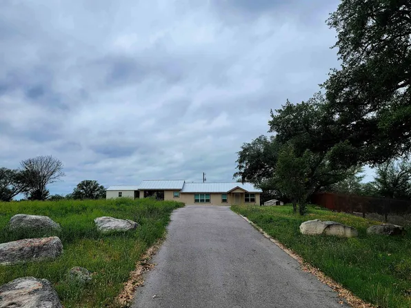 800 Via Viejo, Marble Falls, TX 78654