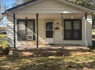 1428 S 8th St, Chickasha, OK 73018