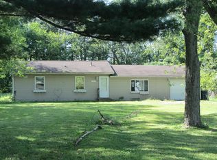 1162 Salt Creek Rd, Burns Harbor, IN 46304