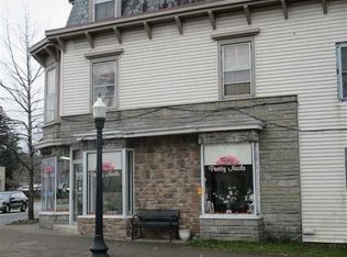 4 W Market St, Hyde Park, NY 12538