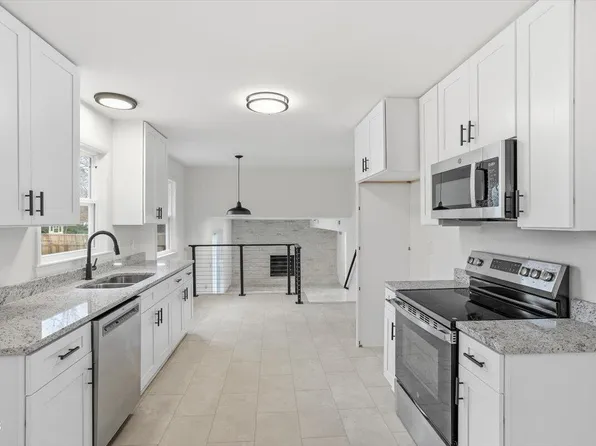 2309 Bertie Dr, Raleigh, NC 27610