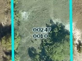 559 Oakshire Ln, Lehigh Acres, FL 33972
