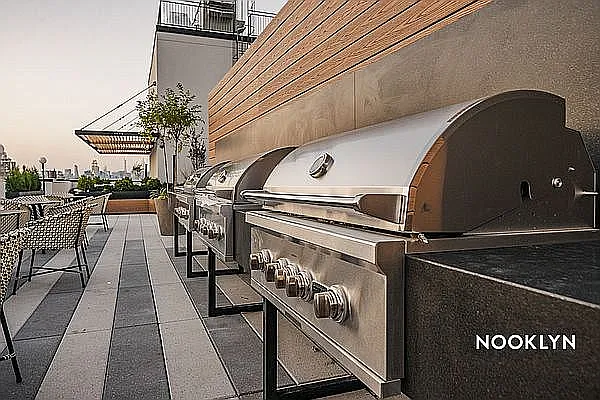 Rented by Nooklyn NYC LLC | media 52