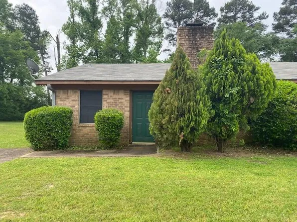 412 Tammy Lynn Dr #A, Longview, TX 75604