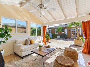 7847 Yorktown Ave, Los Angeles, CA 90045