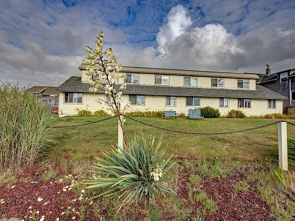 5th image of 1022 N Prom Tradewinds Condo 208