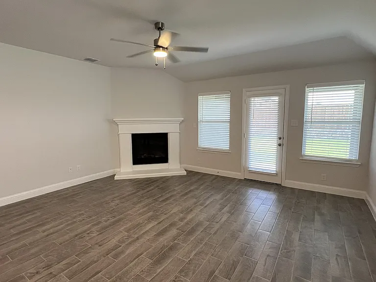 708 Palazzo Pl — Photo 8