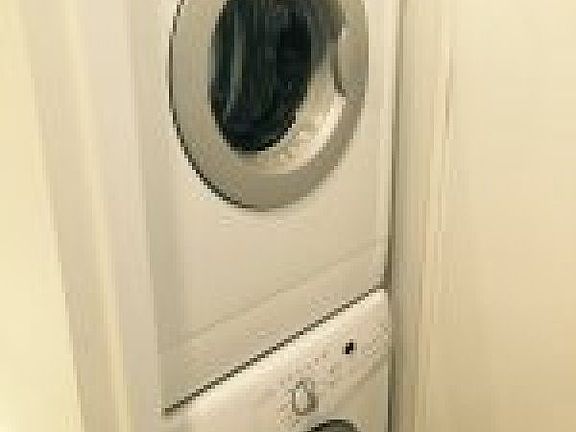 2nd image of 3971 Gouverneur Ave APT 4A