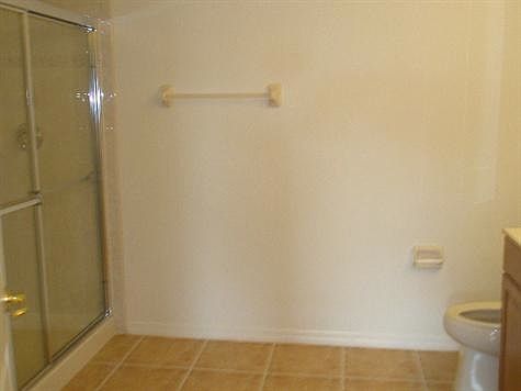 4th image of 400 Canopy Walk Ln APT 412