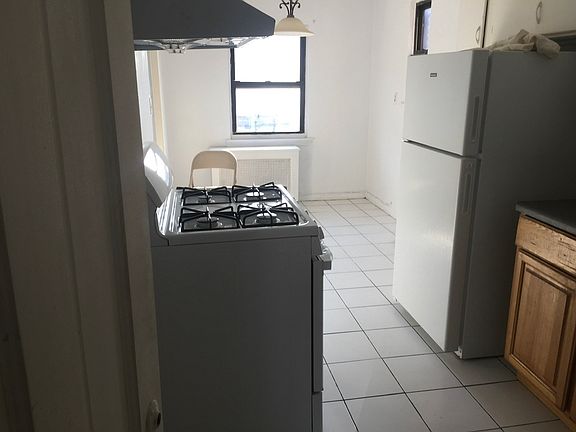 4th image of 84-17 Corona Ave #3