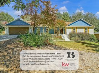 470 Hembree Rd, Roswell, GA 30076