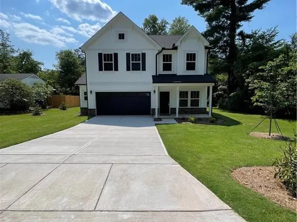 4606 Wait Rd, Winston Salem, NC 27106