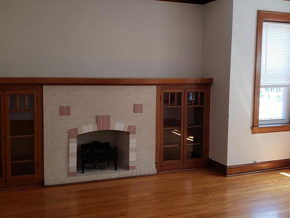 1st image of 2316 W Schubert Ave Unit 3