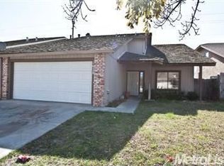 1928 Ursini Ln, Modesto, CA 95355