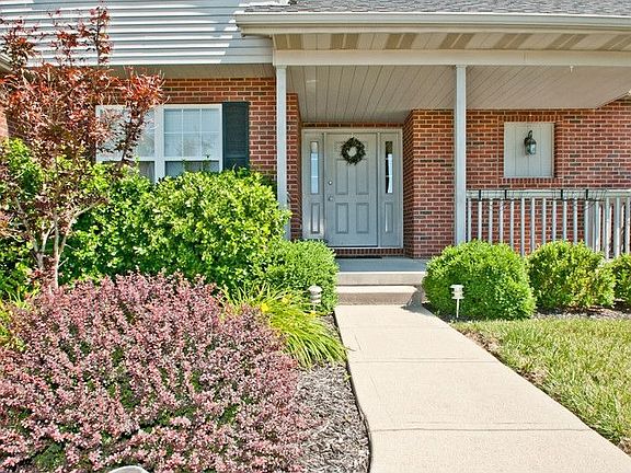 3rd image of 6468 Michele Ln