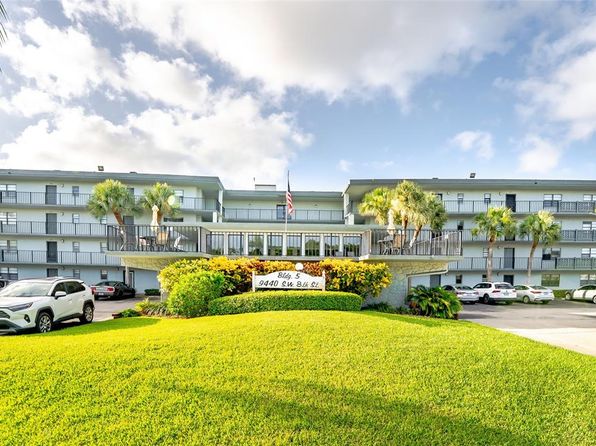 9440 SW 8th St APT 401