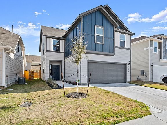 2nd image of 2904 Mary Elizabeth Dr