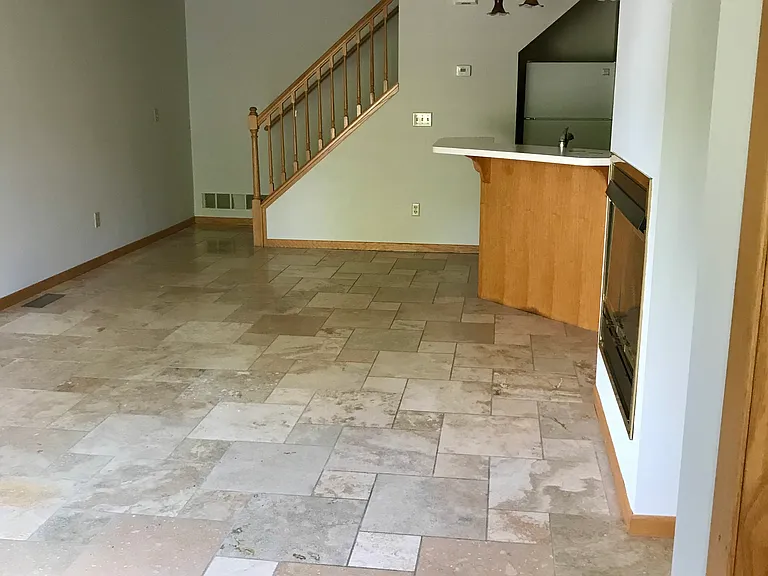 487 Mission Hills Way E — Photo 8