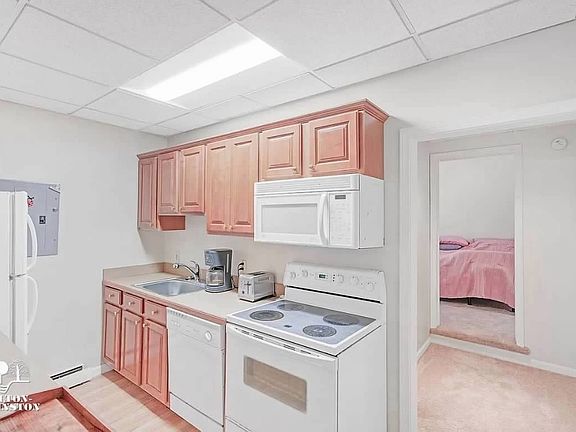 3rd image of 342 Rivard Blvd #2