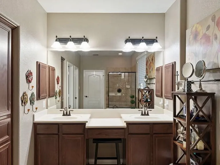3631 Oaklyn Pass — Photo 4