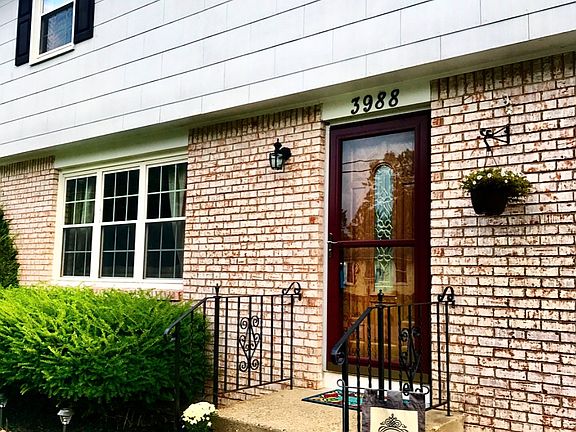2nd image of 3988 Park Ave