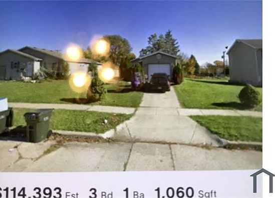 2nd image of 1926 S William St