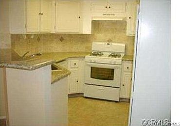 3rd image of 2556 Avenida Del Vis