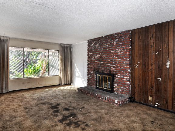 3rd image of 9202 Chelsea Cir