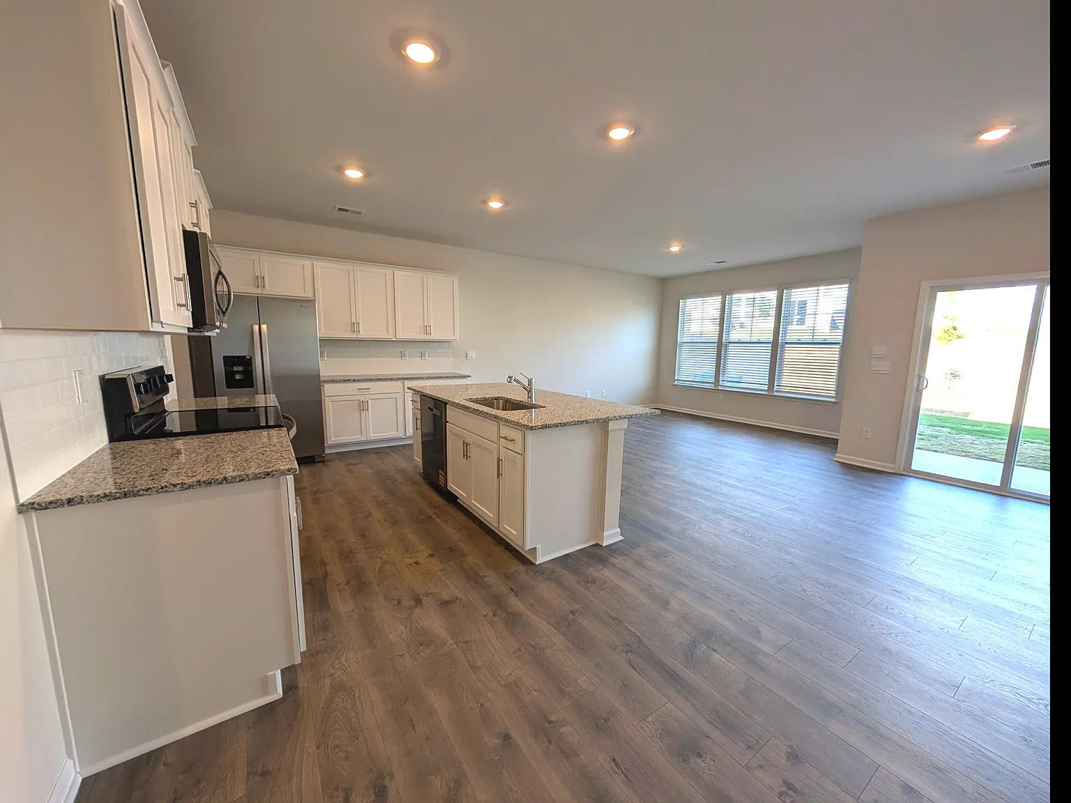 1664 Hallview Court - 1 — Photo 4
