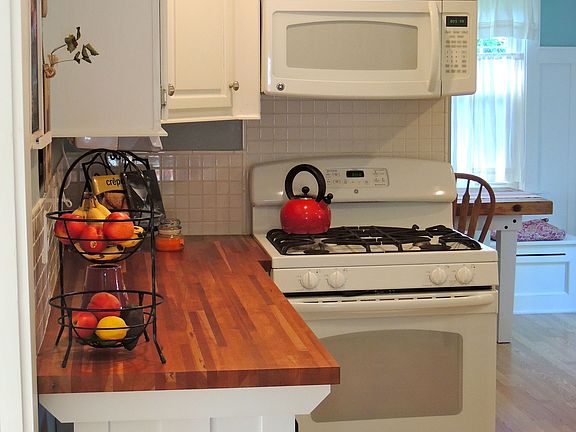 Cherry Counter Tops