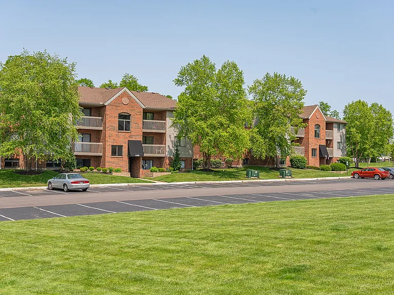 Timber Glen Apartments — Photo 72