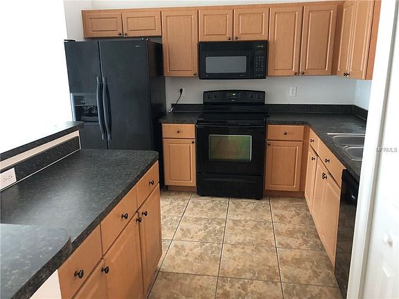 3rd image of 6709 Cambridge Park Dr